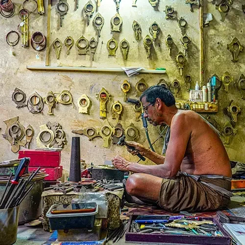 Discover Local Craftsmanship