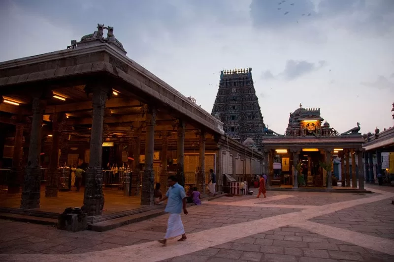 Explore Kapaleeshwarar Temple