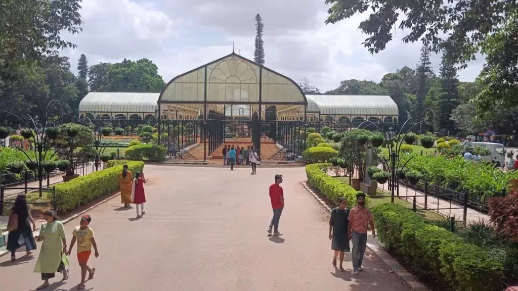 Explore Lalbagh Botanical Garden