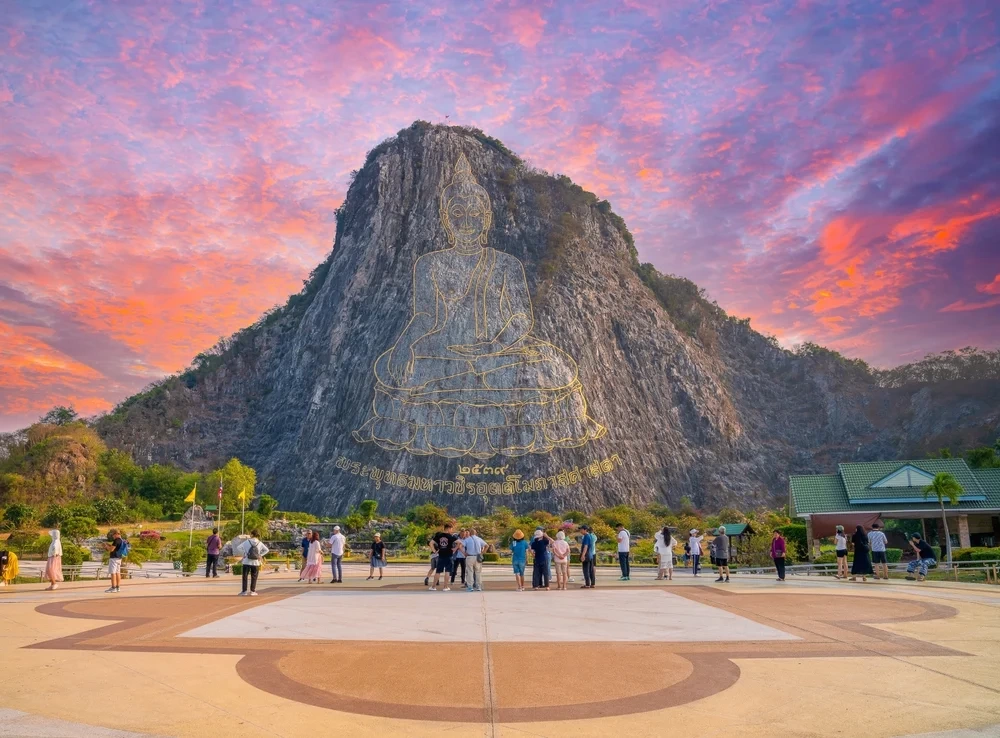 Admire the Buddha Mountain at Khao Chi Chan