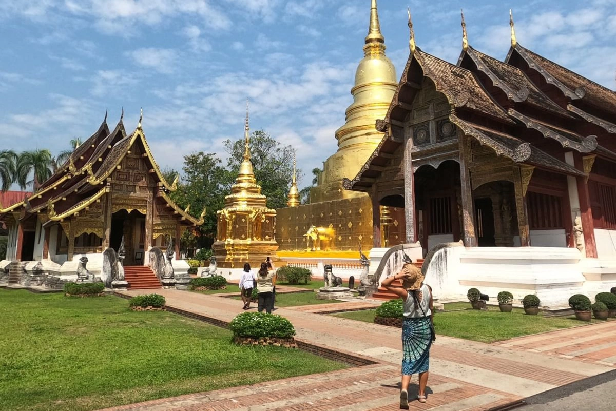 Experience Chiang Mai's Temples and Old City
