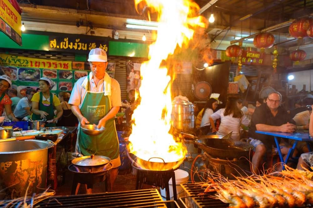 Experience Thai Street Food