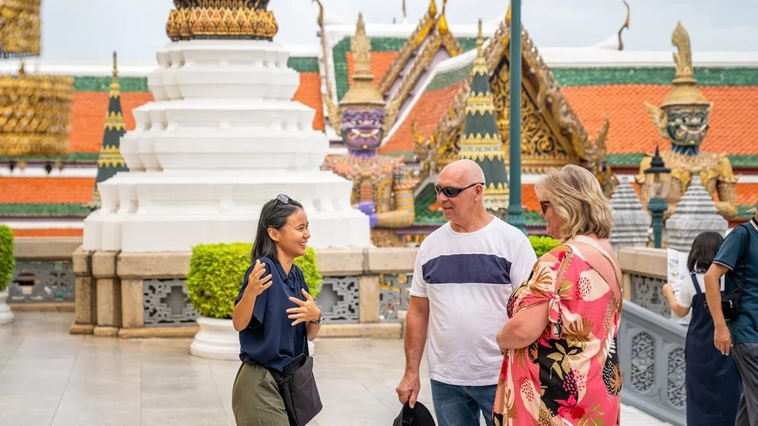 Explore Bangkok's Grand Palace and Temples