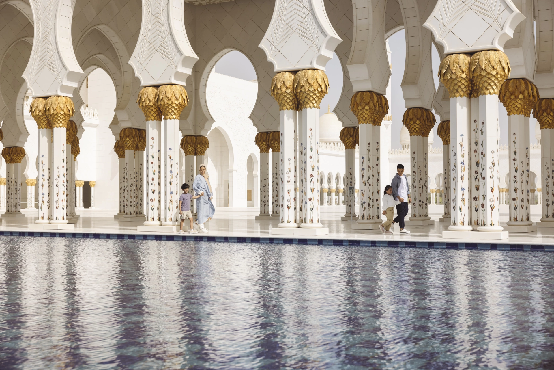 Visit Sheikh Zayed Grand Mosque