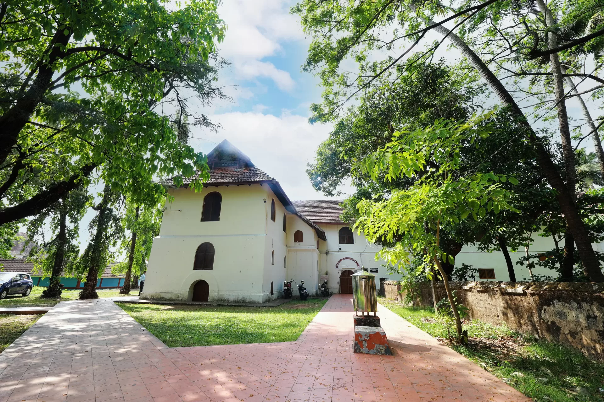 Visit Mattancherry Palace