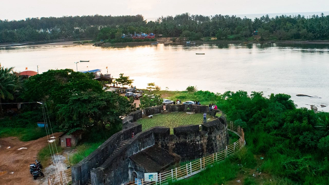 Visit Sultan Battery