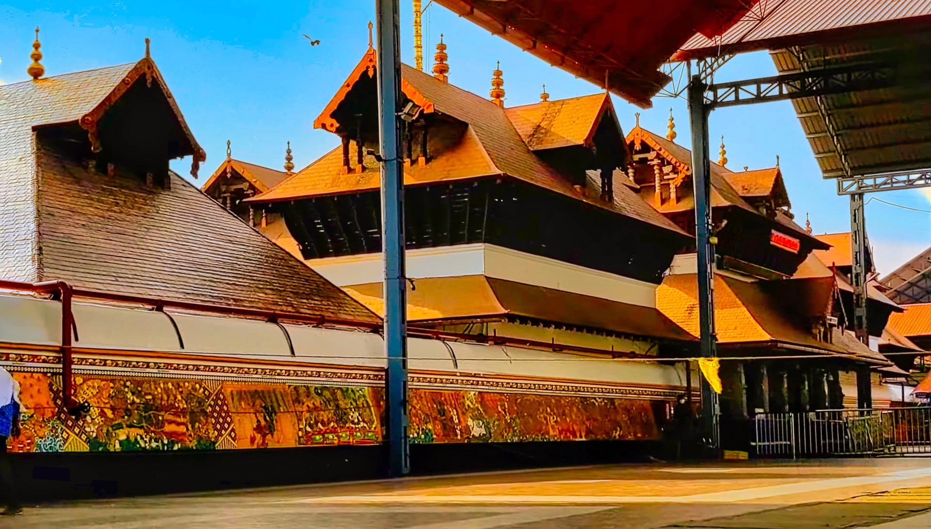 Kerala Tour Package with Guruvayur