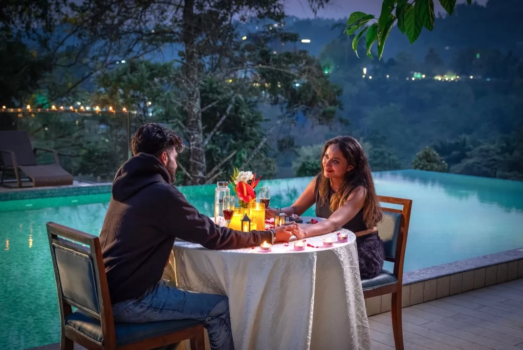 Kerala 5 Star Honeymoon Package